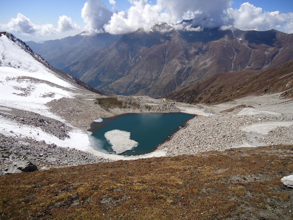 Ansoo Lake, Pakistan | This is called 'Ansoo Jheel'. Word 'A… | Flickr